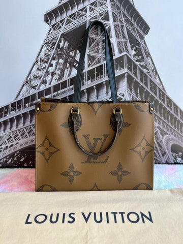 LOUIS VUITTON Monogram Giant Canvas Onthego MM Shoulder Bag - Reeluxs 