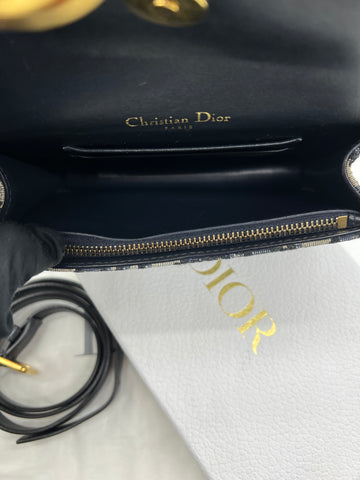 DIOR Saddle Wallet - Reeluxs 