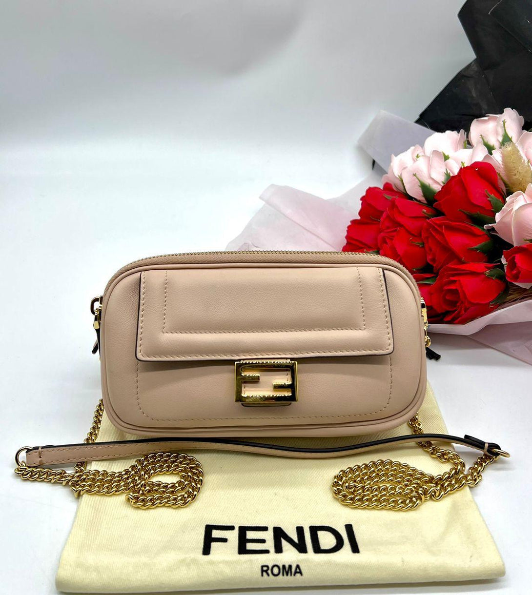 FENDI Easy 2 Baguette Mini Shoulder Bag - Reeluxs 