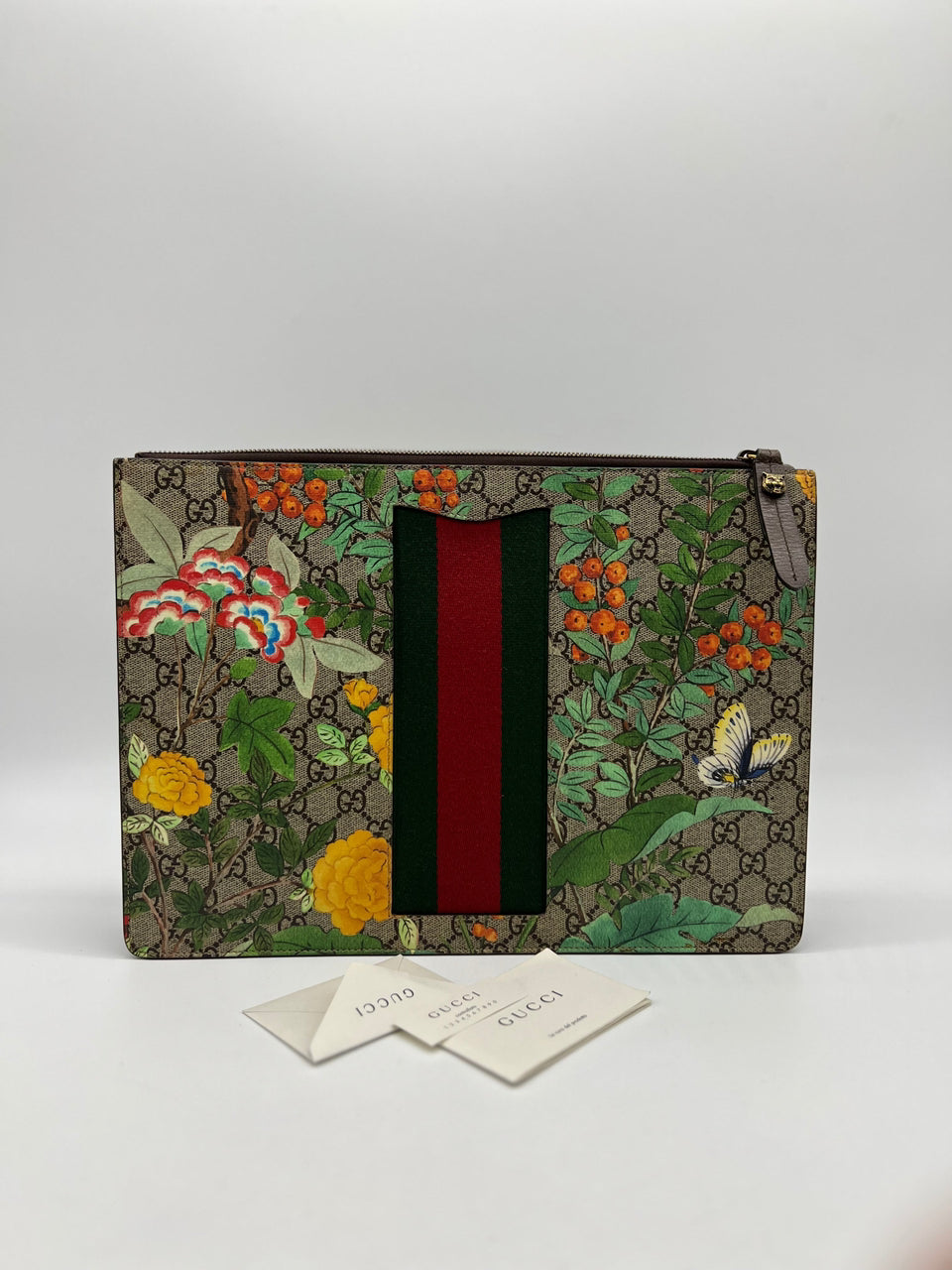 GUCCI Multicolor Tian GG Supreme Canvas and Leather Messenger Bag - Reeluxs 