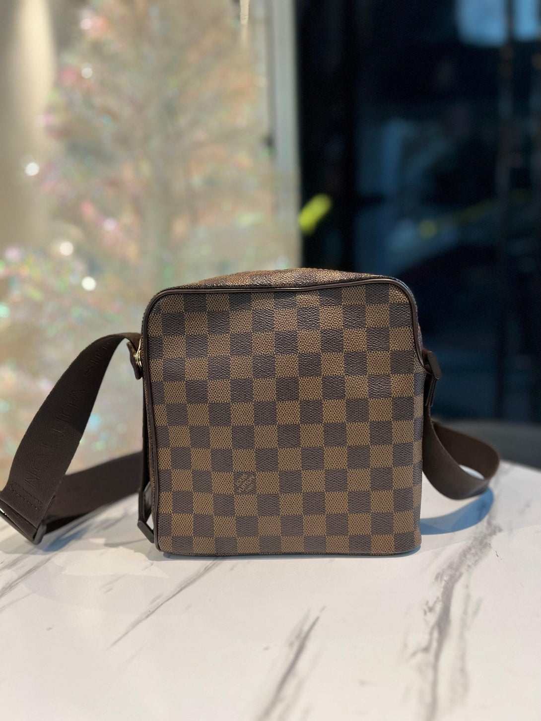 LOUIS VUITTON Damier Olaf PM Shoulder Bag Pochette - Reeluxs 