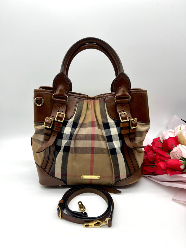 Burberry Brown House Check Canvas and Leather - Reeluxs 