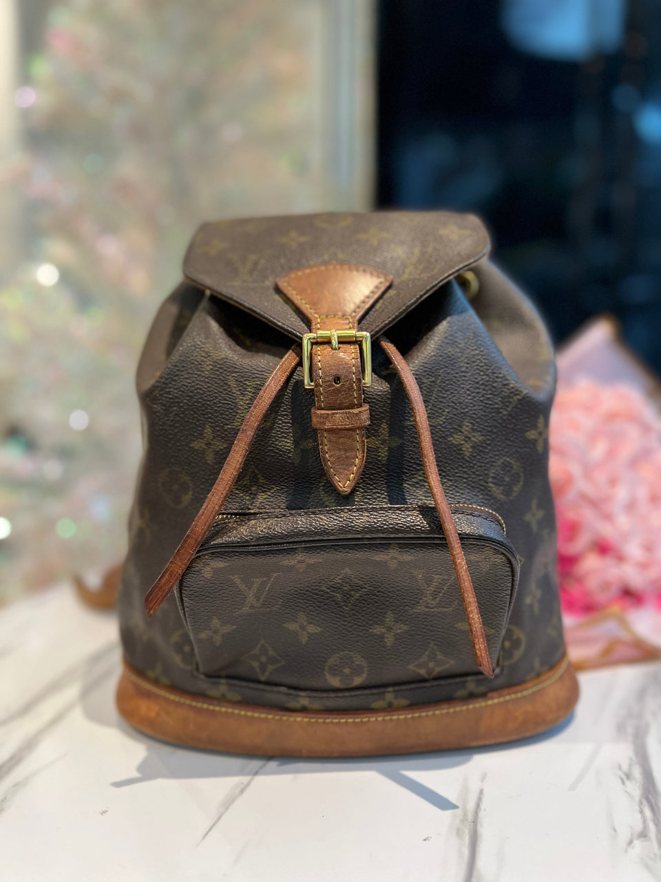 LOUIS VUITTON Montsouris MM Backpack - Reeluxs 