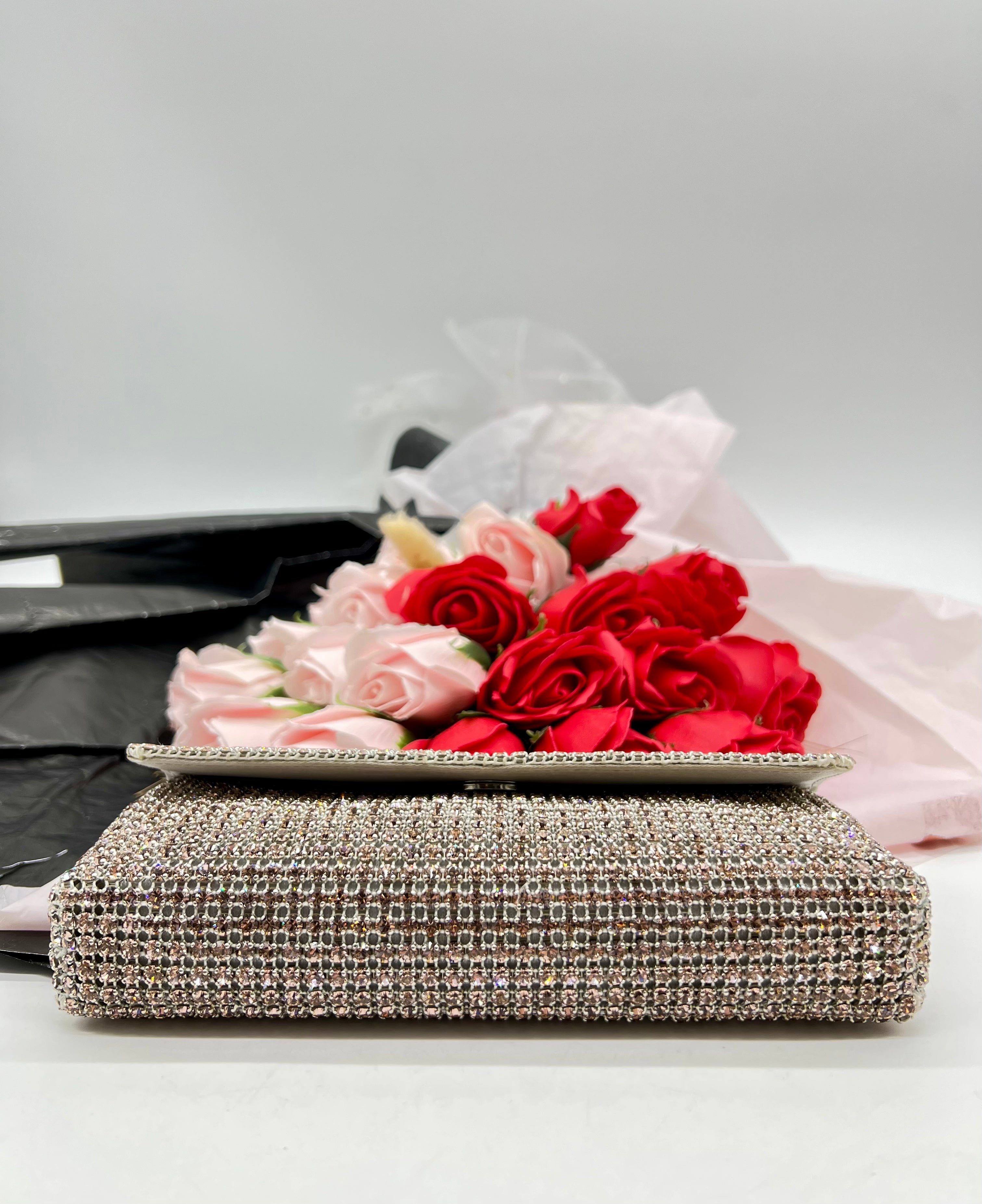 Oroton Icon Cinderella clutch with Swarozski crystal - Reeluxs 