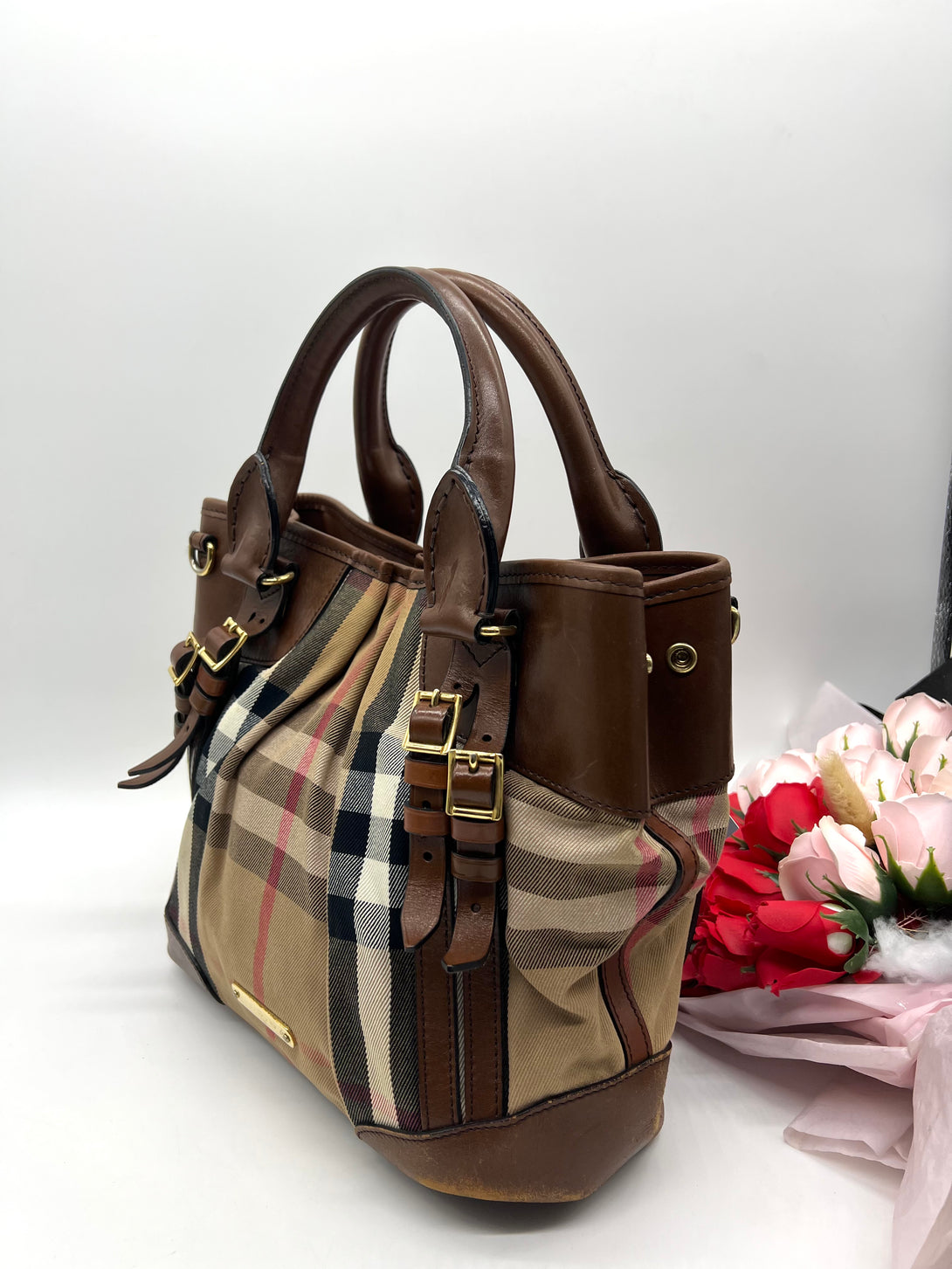 Burberry Brown House Check Canvas and Leather - Reeluxs 