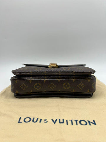 Brand New Louis Vuitton Pochette Metis Monogram Canvas - Reeluxs 