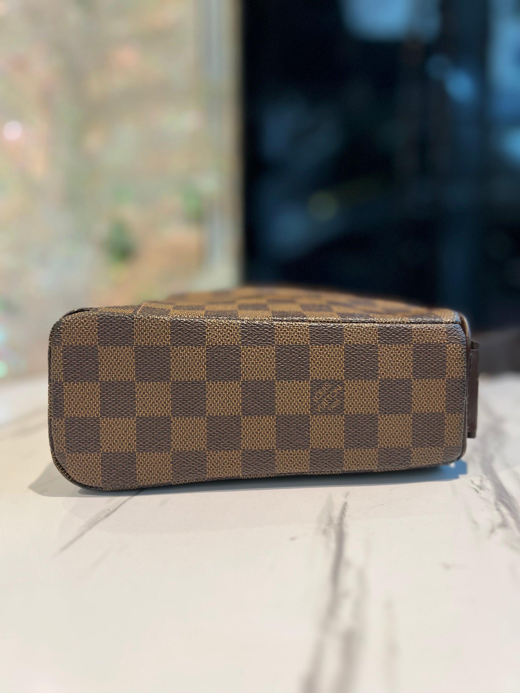 LOUIS VUITTON Damier Olaf PM Shoulder Bag Pochette - Reeluxs 