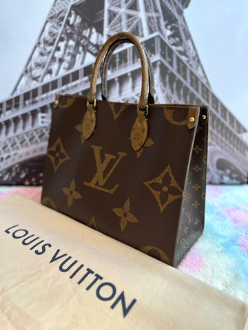 LOUIS VUITTON Monogram Giant Canvas Onthego MM Shoulder Bag - Reeluxs 