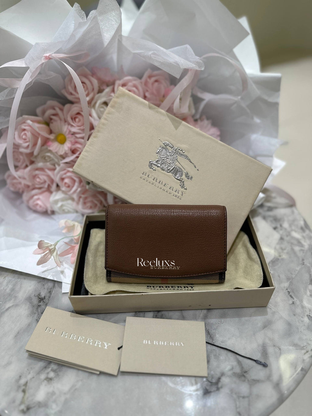 BURBERRY Nova Check Brown Leather Bifold Wallet
