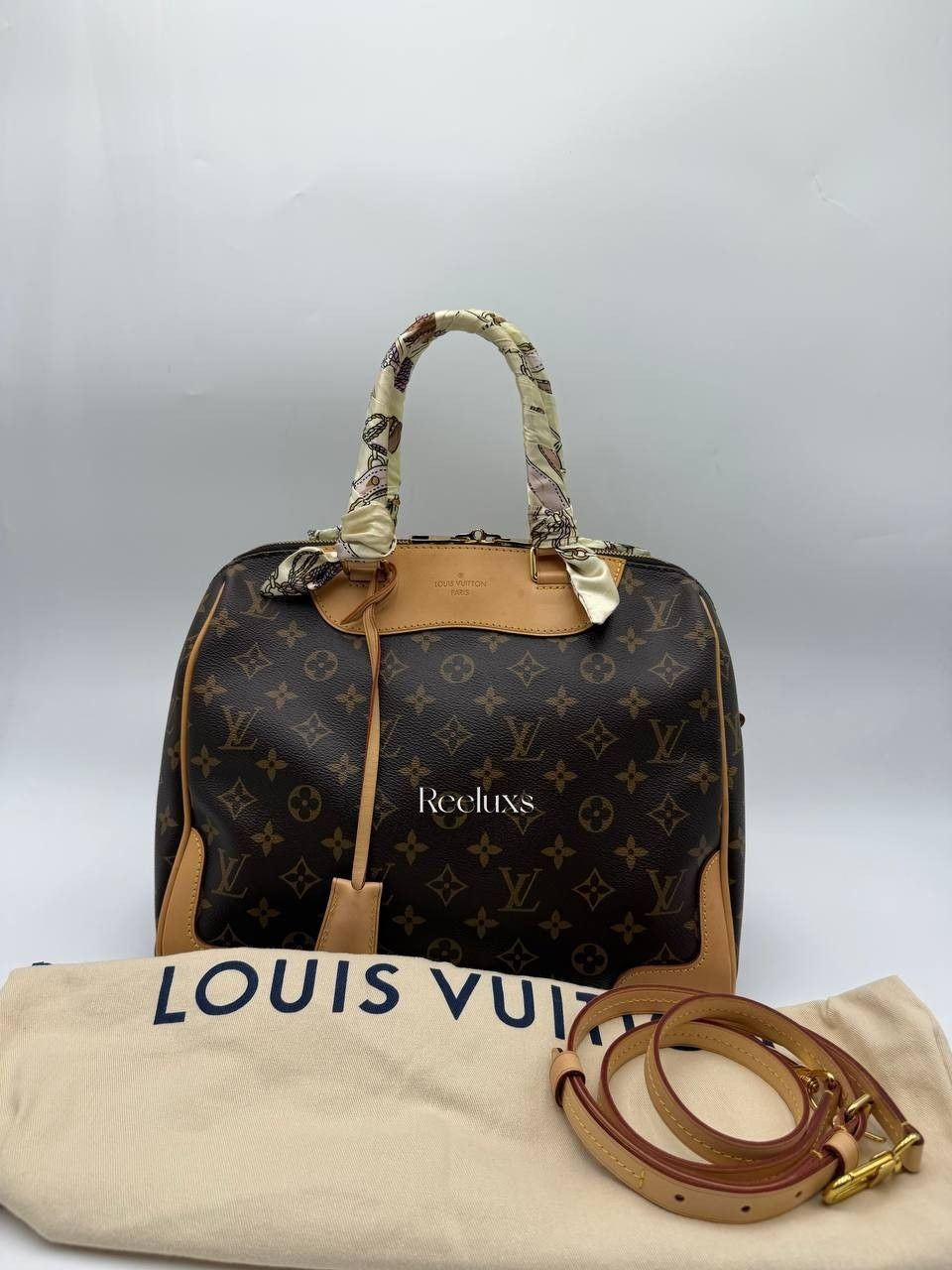 Louis Vuitton Monogram Canvas Retiro handbag