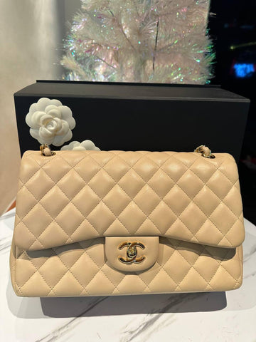 CHANEL Caviar Classic Jumbo Double Flap Beige Lambskin - Reeluxs 