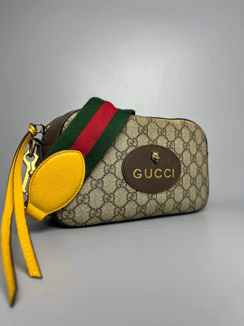 GUCCI Neo Vintage Brown In Leather Sling Bag For Lady