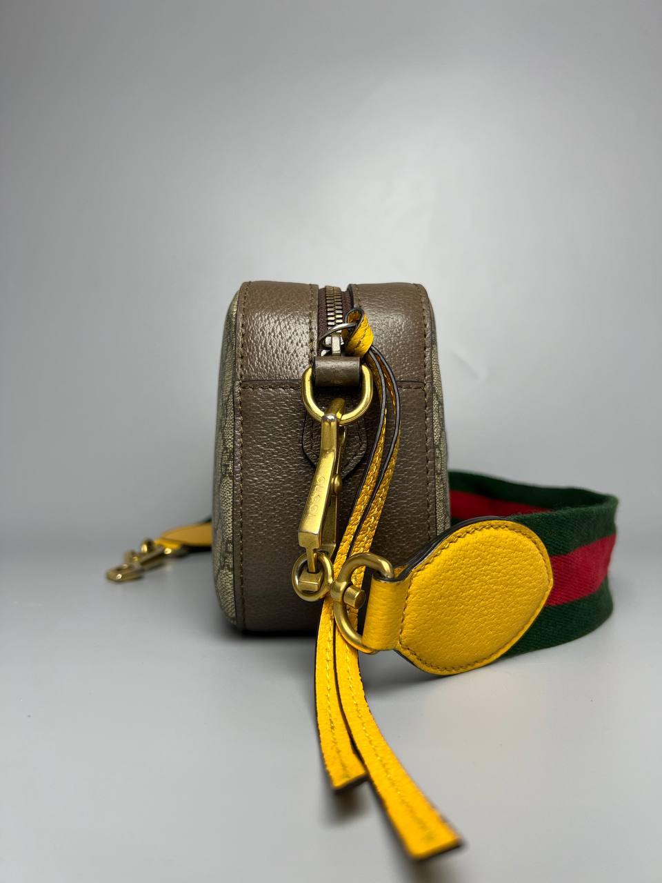 GUCCI Neo Vintage Brown In Leather Sling Bag