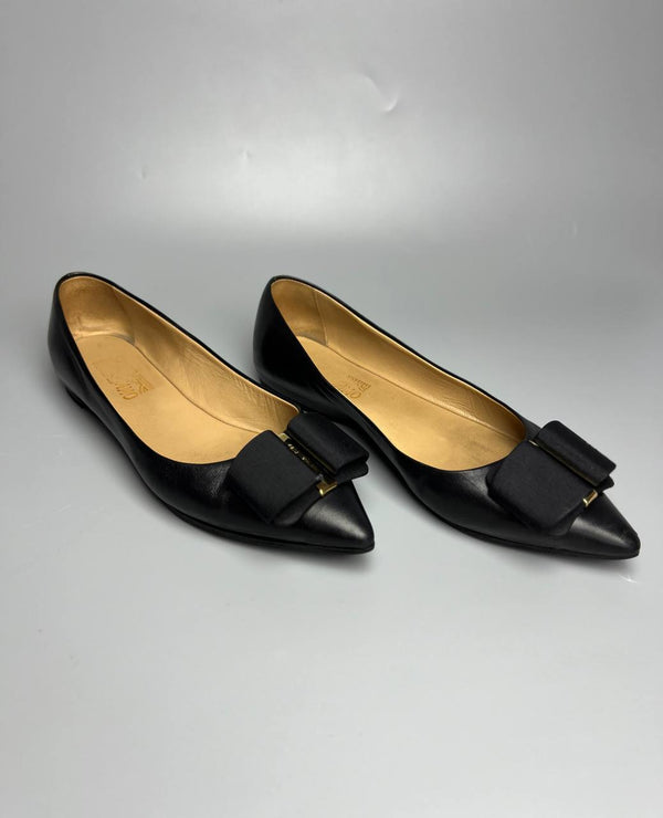 FERRAGAMO Black Varina Bow Detailed Ballet Flats For Lady Size 7