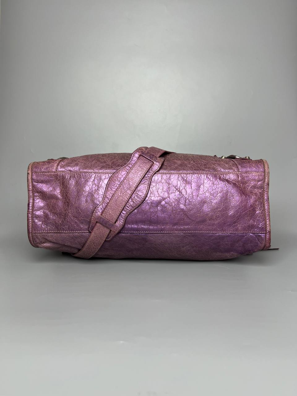 BALENCIAGA Agneau Classic Hardware City Metallic Purple Hand And Shoulder Bag For Women