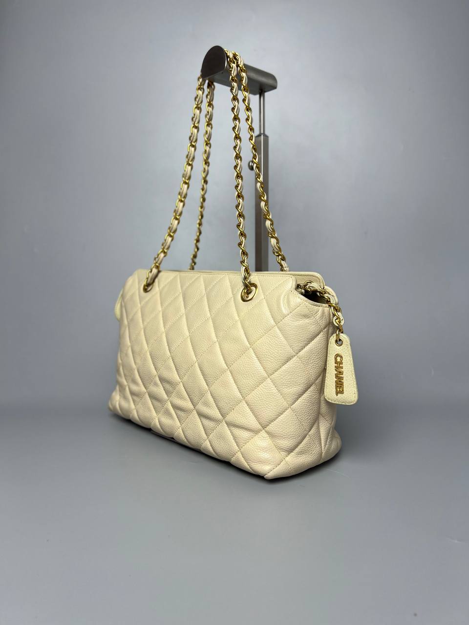 CHANEL Beige Caviar Leather Chain Shoulder Bag For Women
