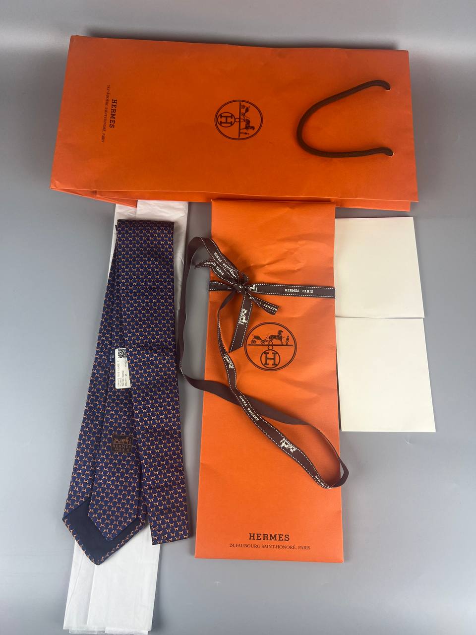 HERME Silk Tie, Navy Blue