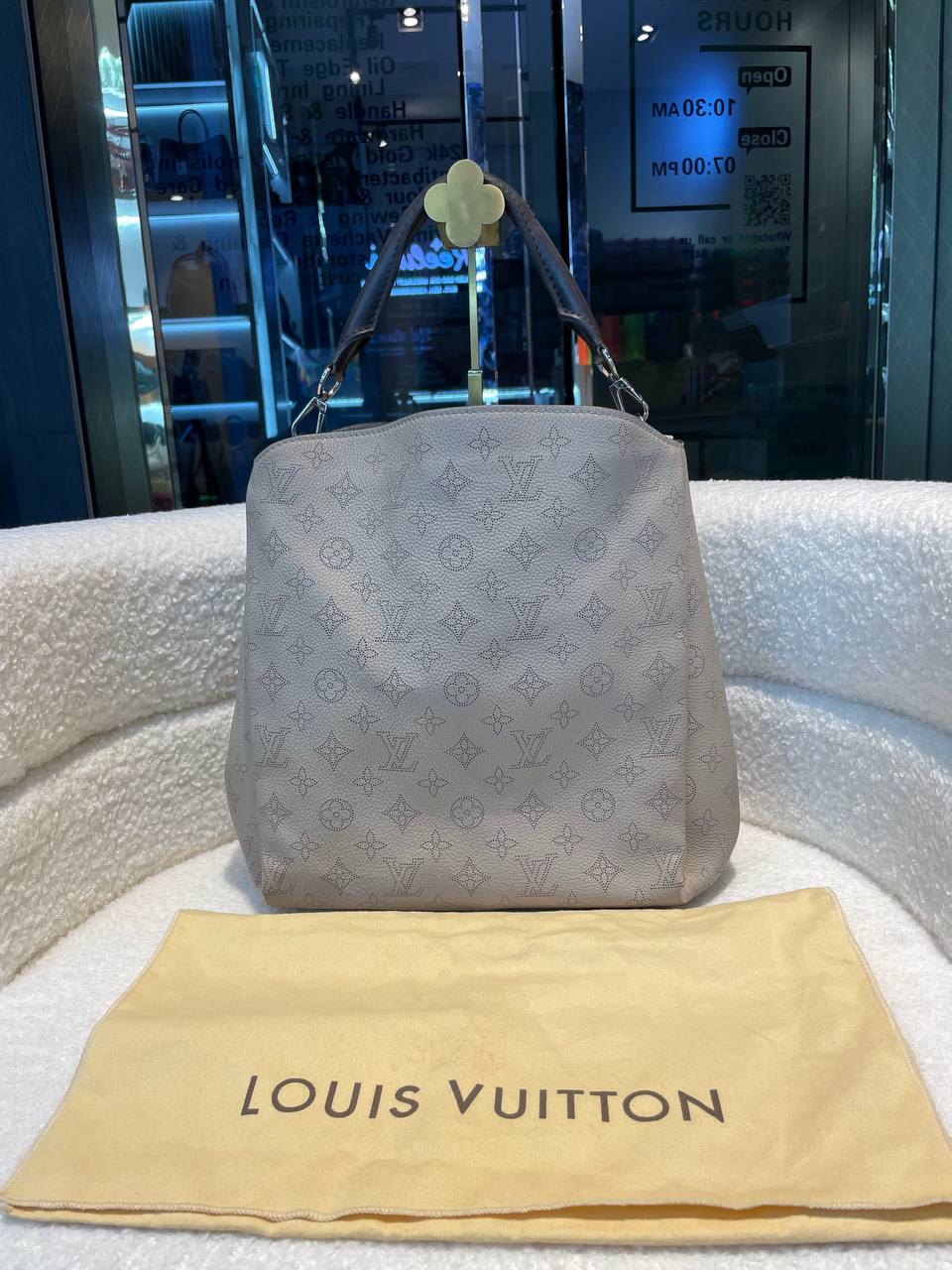 LOUIS VUITTON LV Mahina Babylone PM Galet Handbag