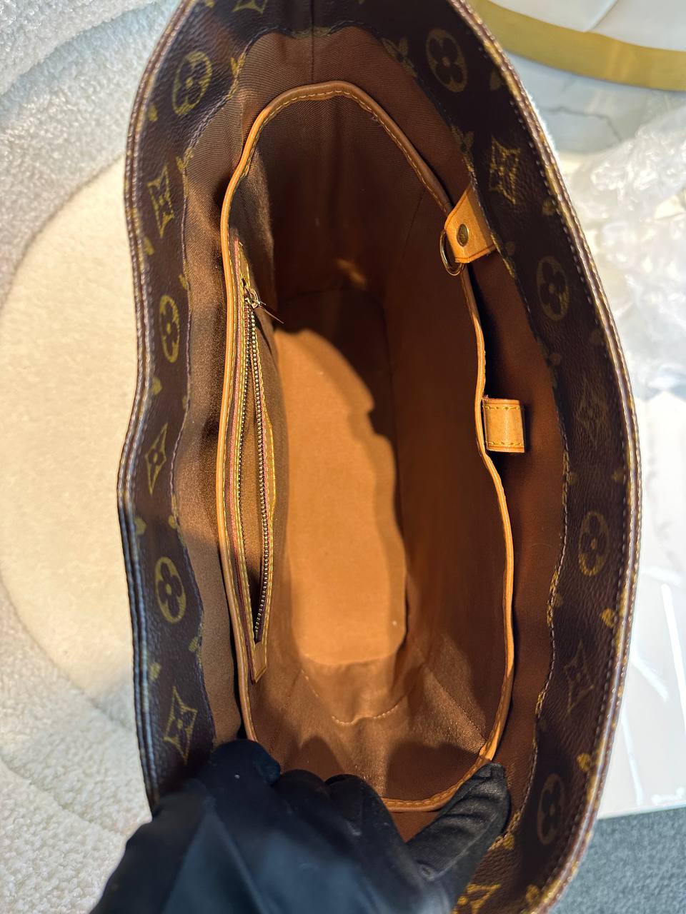LOUIS VUITTON LV Monogram Vavin GM Tote Handbag