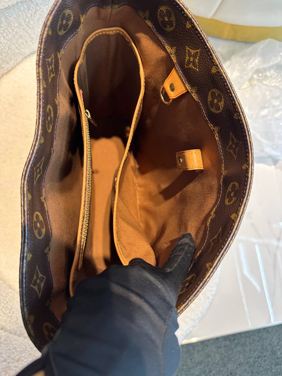 LOUIS VUITTON LV Monogram Vavin GM Tote Handbag