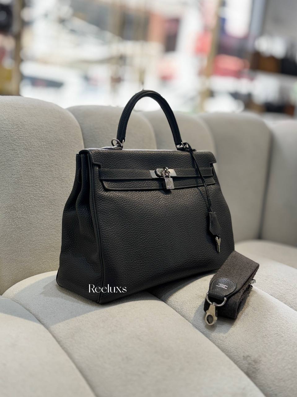 HERMES Kelly 35 2 Way&nbsp; Clemence Leather Handbag - Shoulder Bag