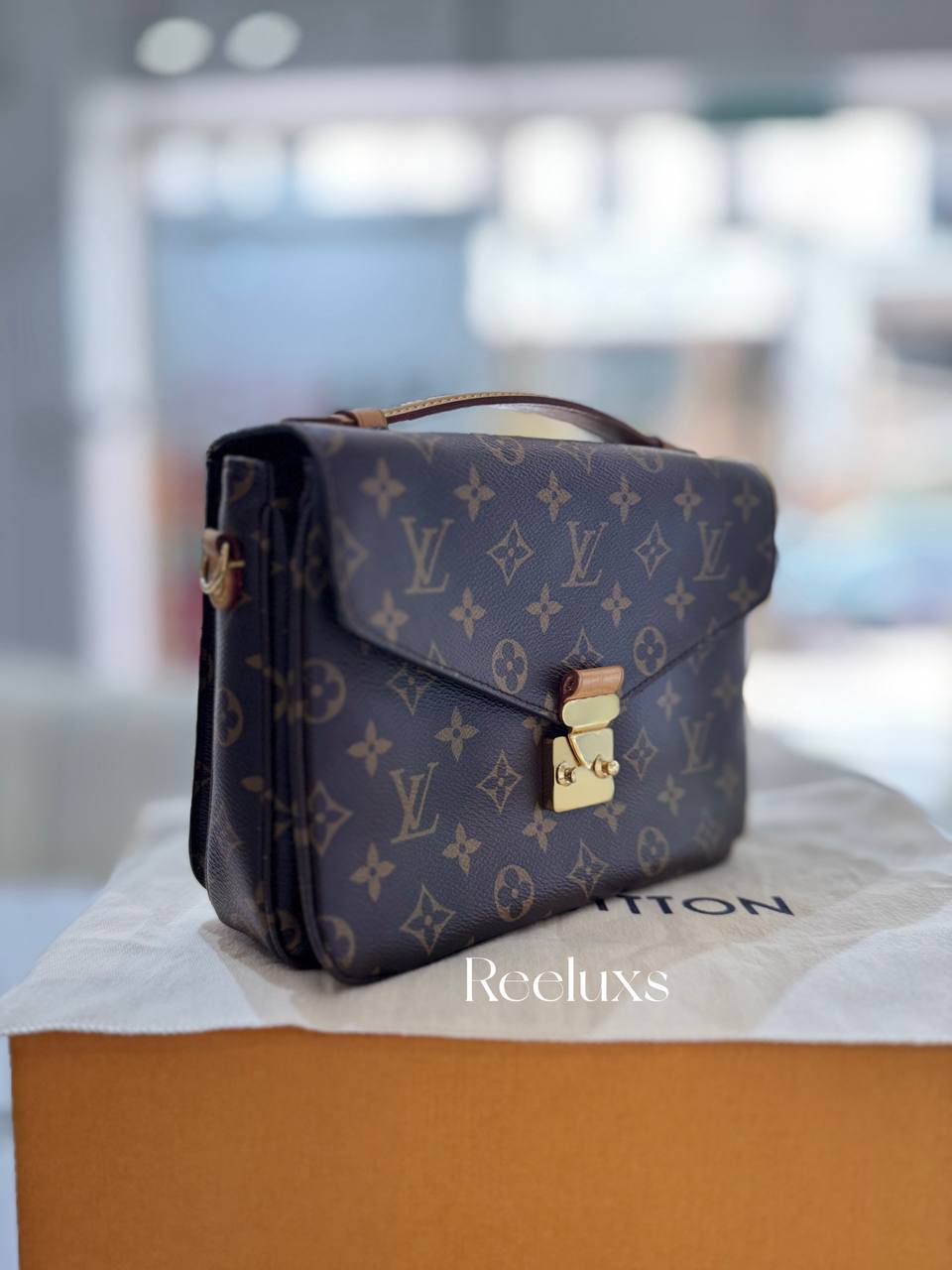 FullSet LOUIS VUITTON LV Pochette Metis Monogram Shoulder Bag