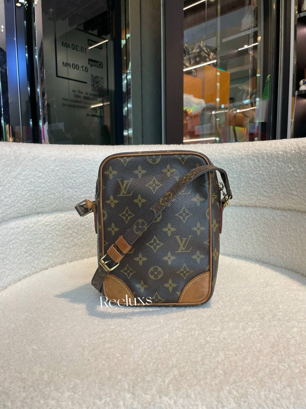 LOUIS VUITTON LV Monogram Amazon Brown Shoulder Bag