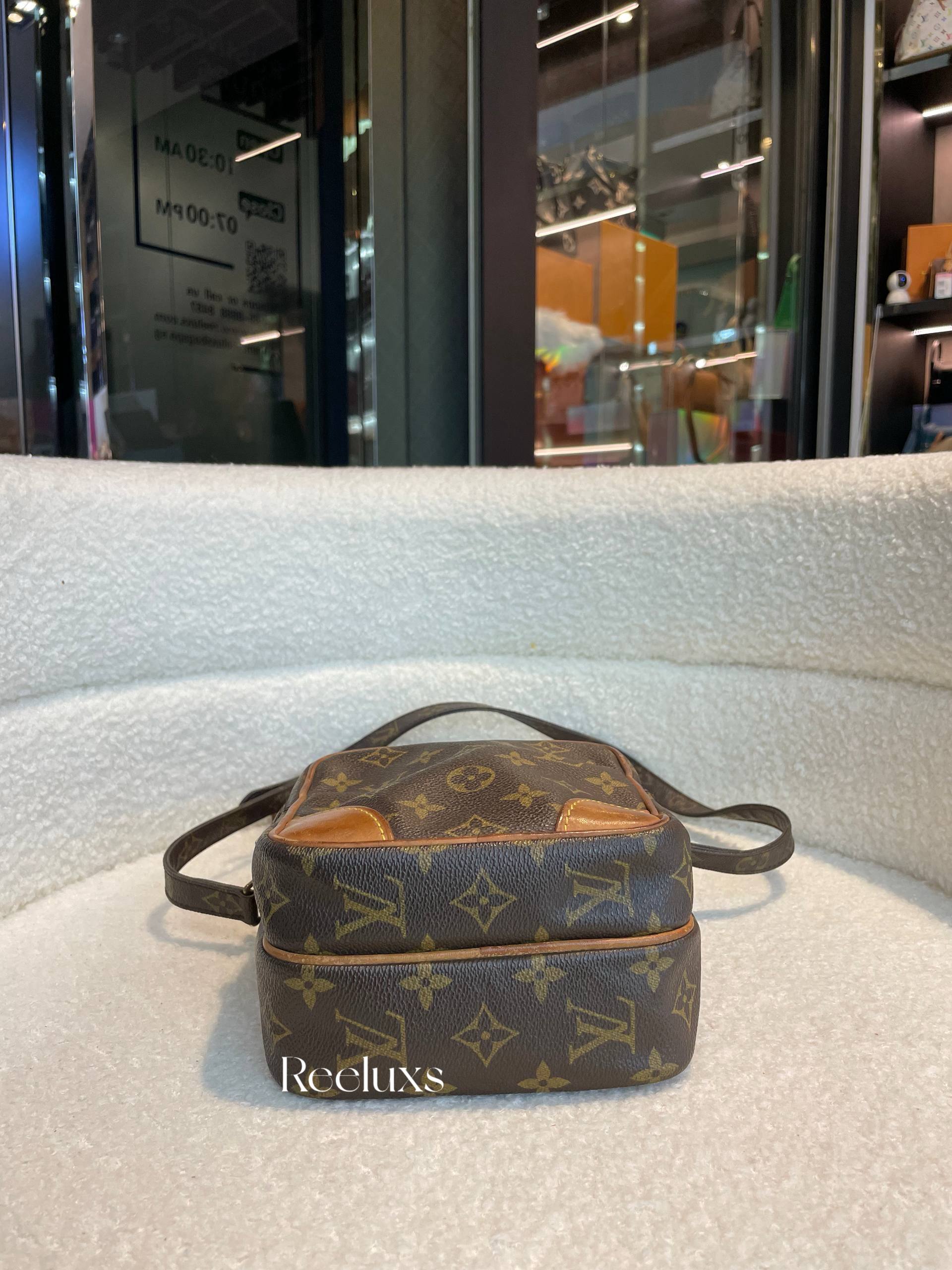 LOUIS VUITTON LV Monogram Amazon Brown Shoulder Bag