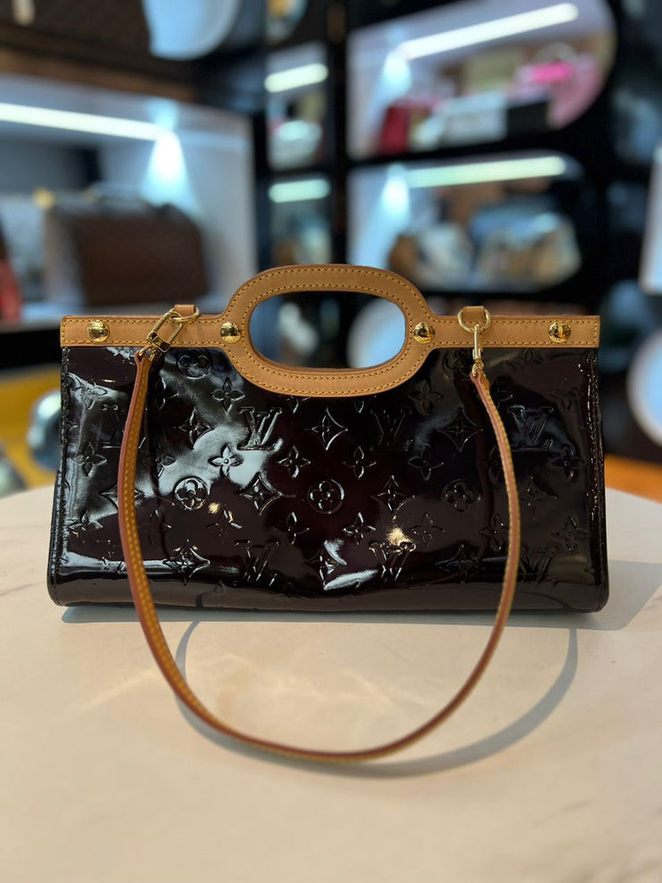 Louis Vuitton Monogram Vernis Patent Leather Shoulder Bag – Reeluxs Luxury