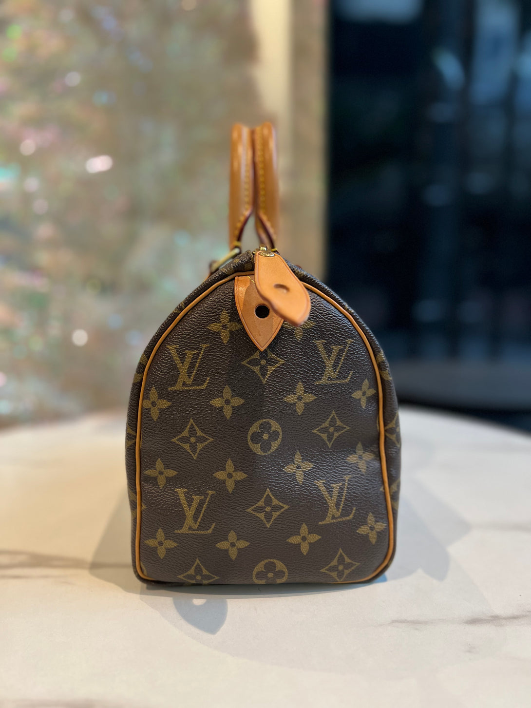 LOUIS VUITTON Speedy 25 Monogram Canvas Navy Blue & White Lady Handbag - Reeluxs 