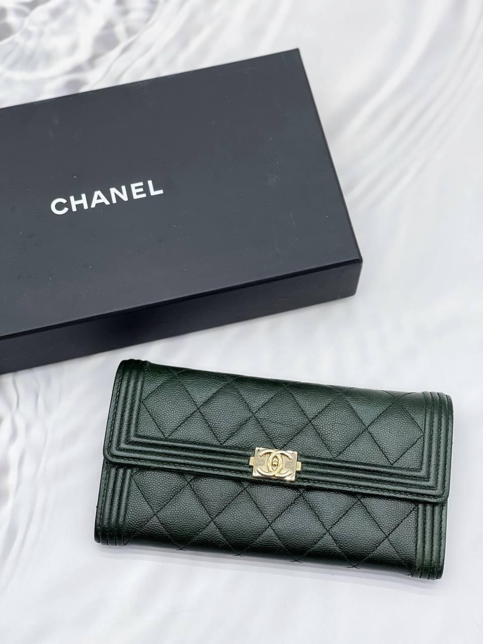 Chanel Boy Caviar Leather Flap Wallet - Reeluxs 