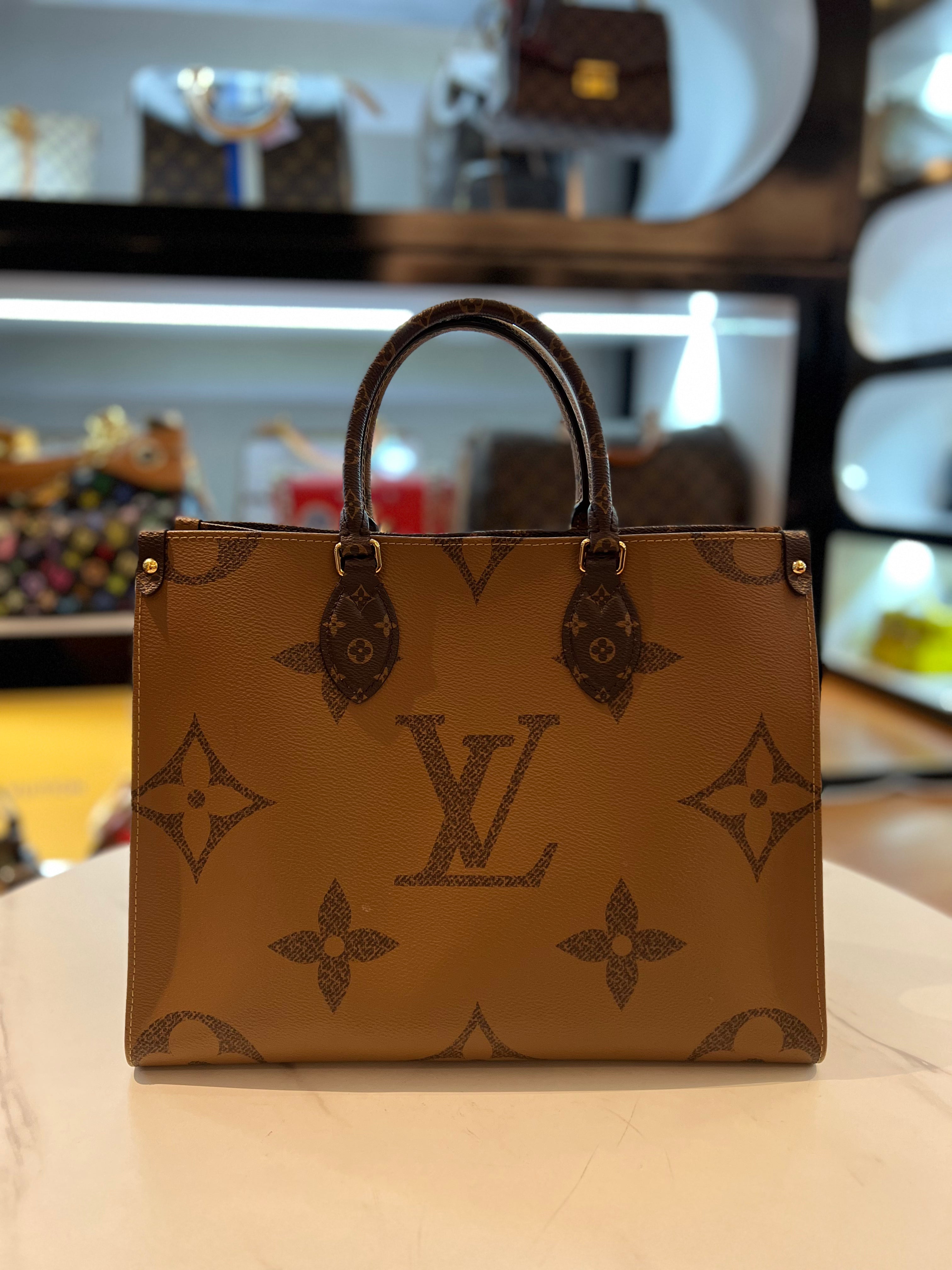 Louis Vuitton OnTheGo MM Monogram - Reeluxs 