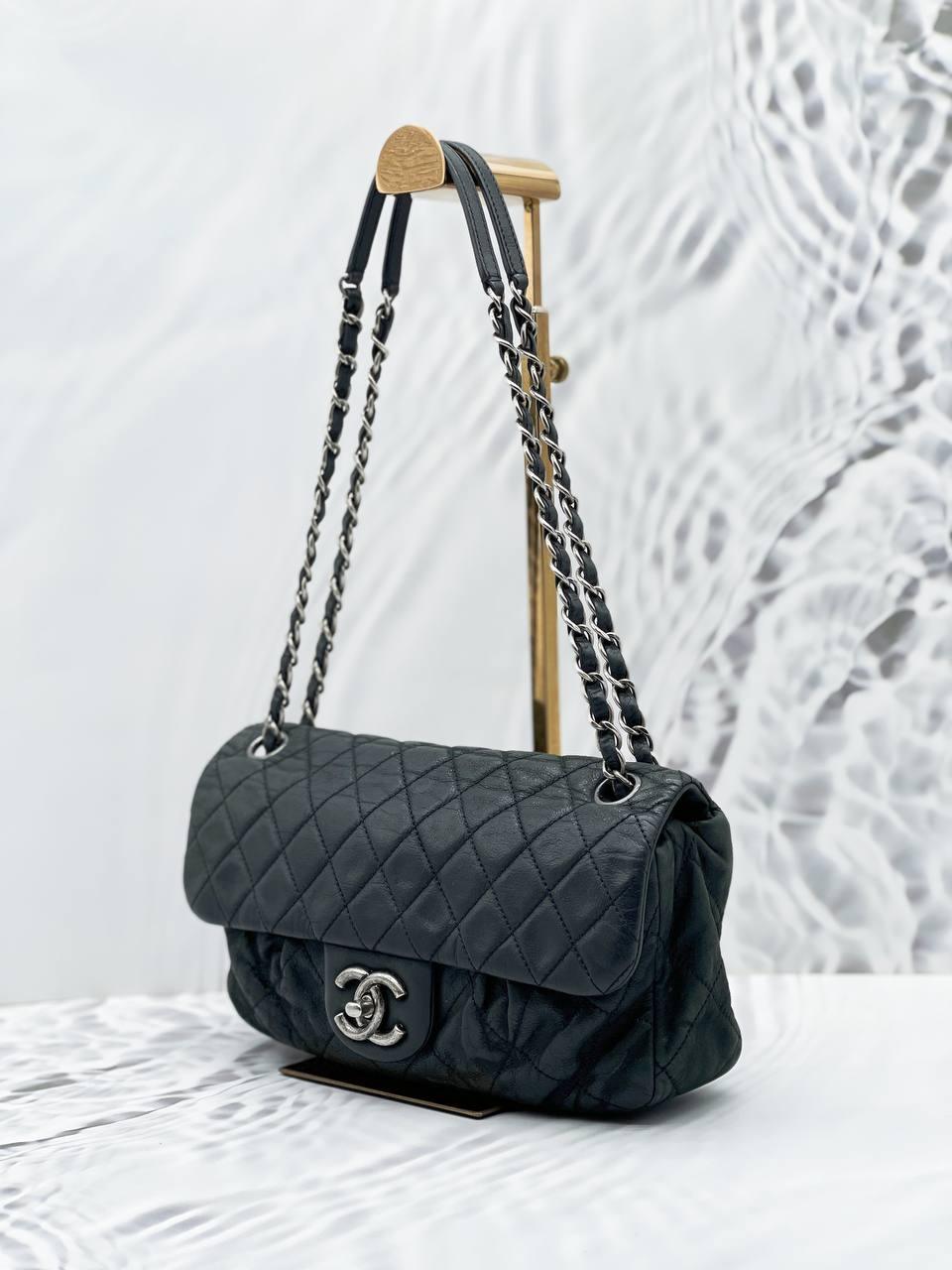 Chanel Quilted Iridescent Calfskin Leather Chic Quilt Flap Bag - Reeluxs 