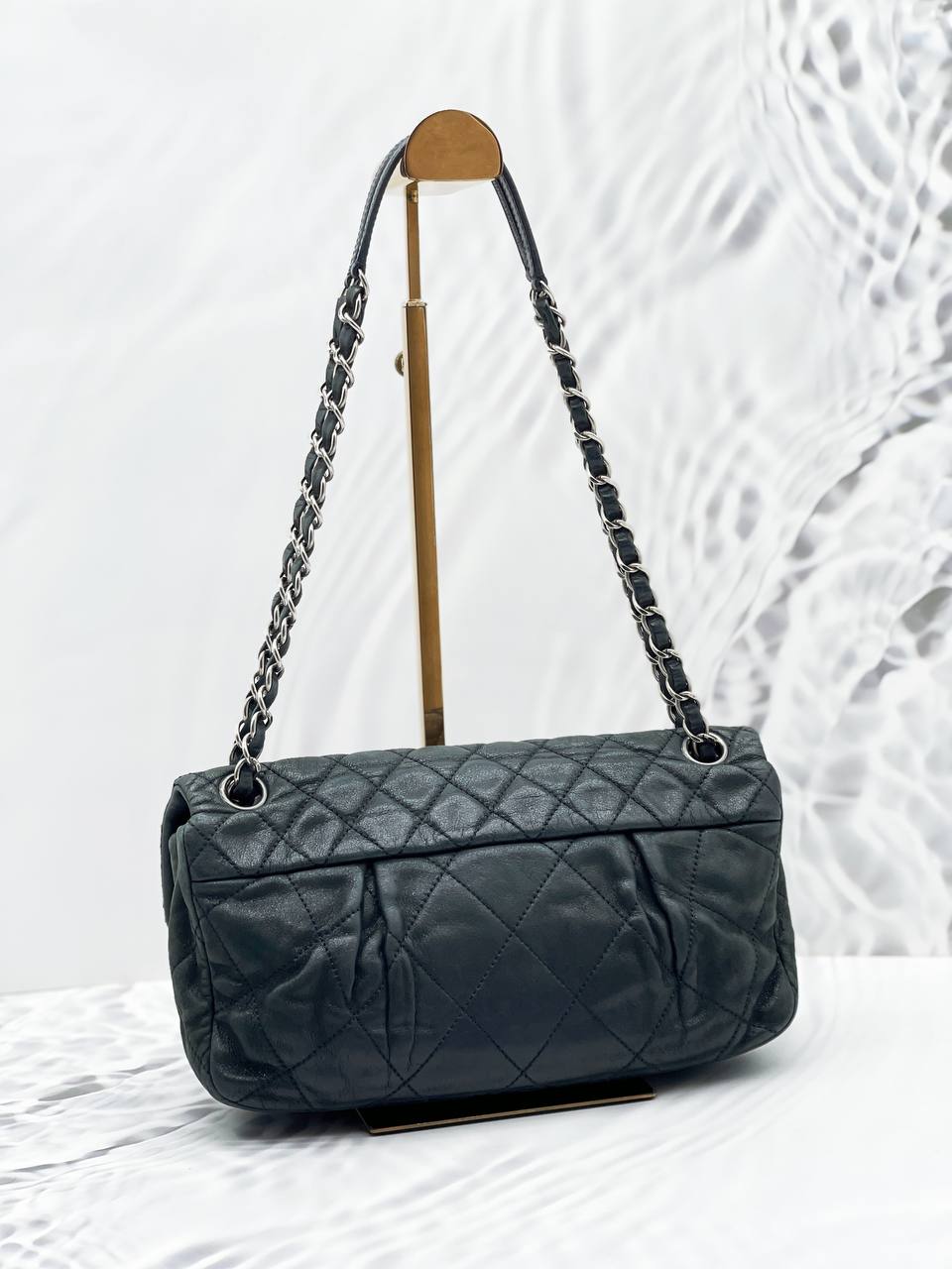 Chanel Quilted Iridescent Calfskin Leather Chic Quilt Flap Bag - Reeluxs 