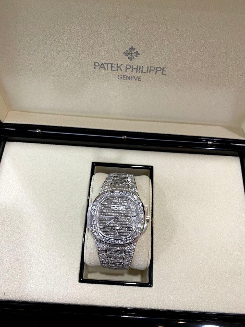 Patek Philippe Nautilus Unisex Watch - Reeluxs 