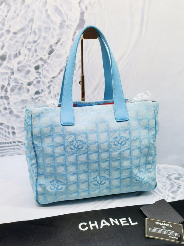 Chanel Sky Blue Tote Bag - Reeluxs 